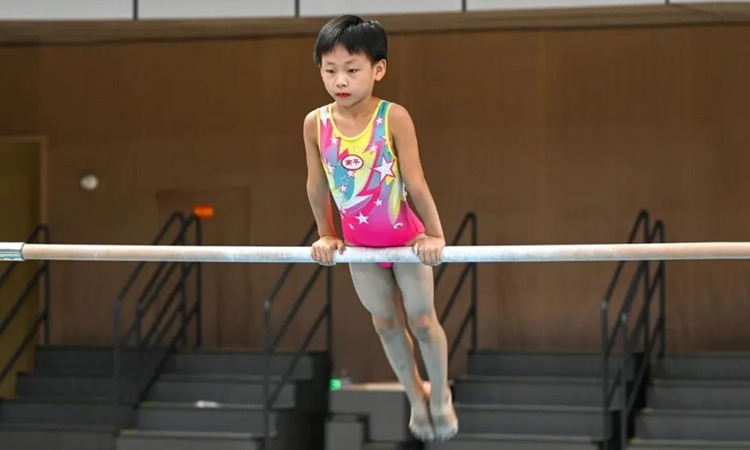 8年5冠赚2亿欧！海港队奥斯卡身价跌至400万欧