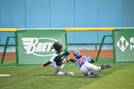 铃木一朗在 2013 年对阵老虎击出再见本垒打，助洋基锁定胜利